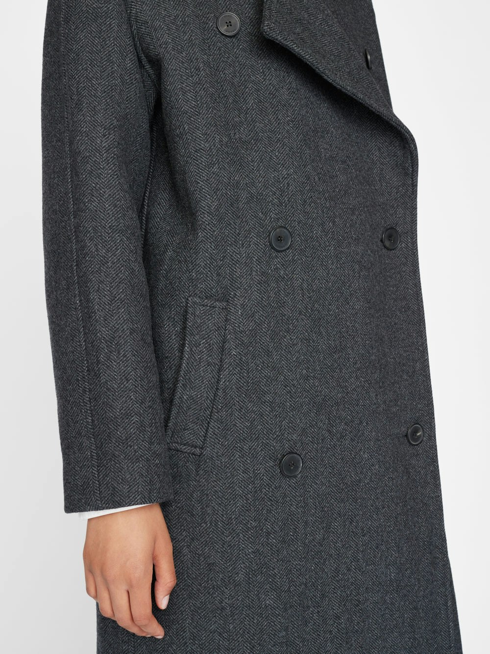 coat front detail view alt:size